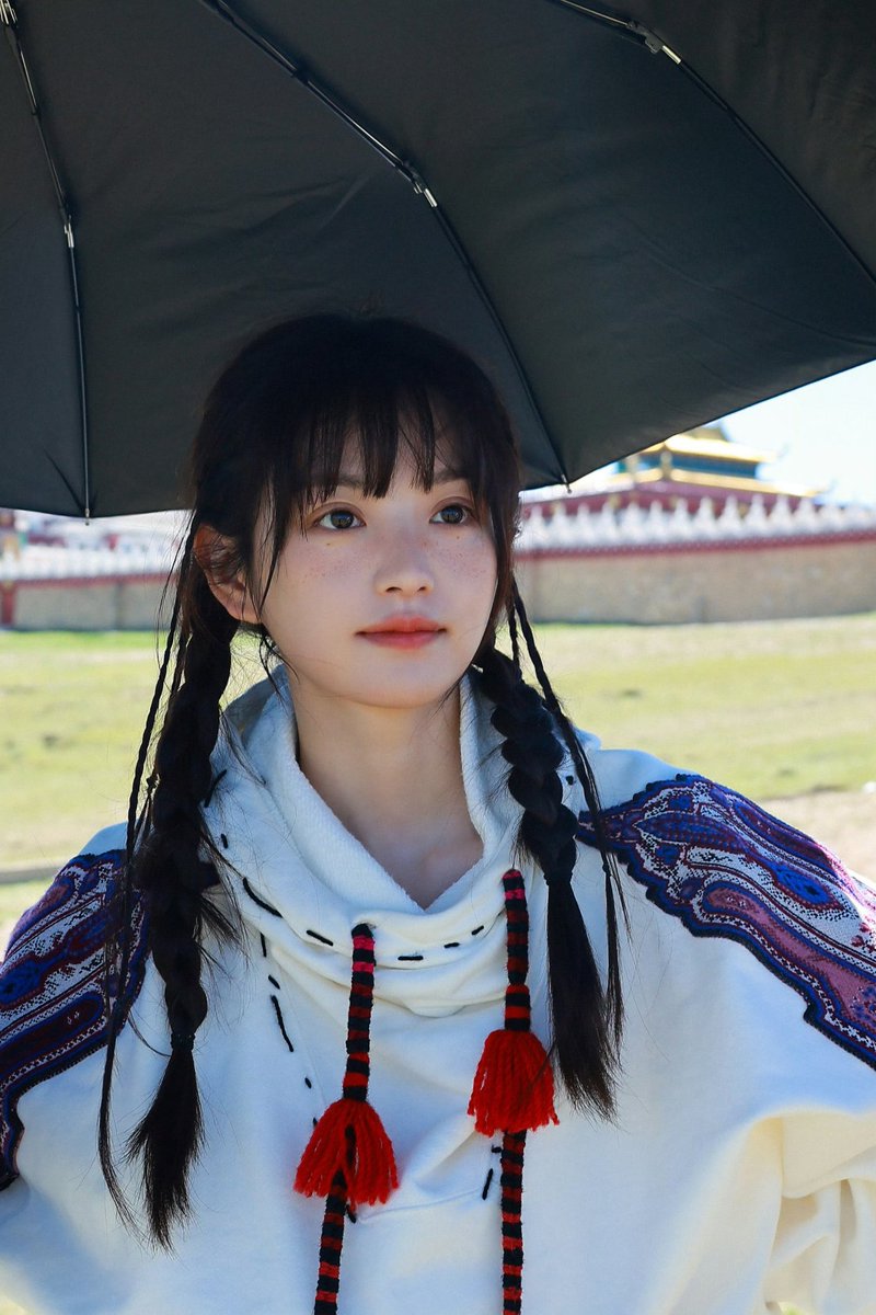 ✿ ⁺ 🎀 ‧₊˚ 🤍⋆ ✩ 𓂂 ʜᴇ ᴢʜɪɴᴀɴ 

#TianXiwei #田曦薇 ©ᴛᴇᴀᴍᴛxᴡ