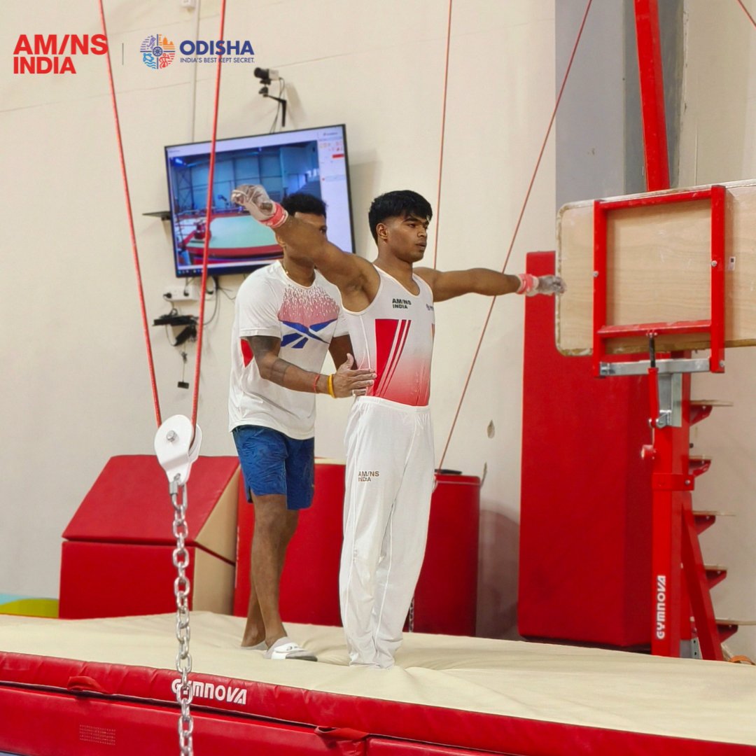 gymnasticshpc's tweet photo. Our Boys in 𝑨𝒄𝒕𝒊𝒐𝒏 🤸 during the 𝗠𝗢𝗗𝗘𝗟 𝗧𝗘𝗦𝗧 👊

#gymnastics🤸‍♂️ #gymnasticshpc #modeltest #gymnasticstraining #odishaforsports https://t.co/iEKMSAKPaj