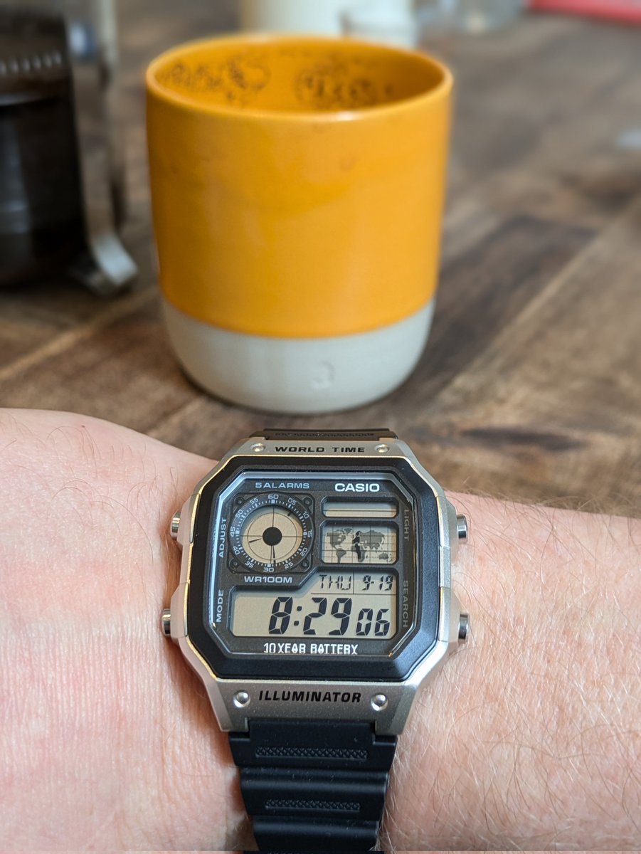 GM. 

Beste Uhr wo gibt!

 Gibt es eine bessere?