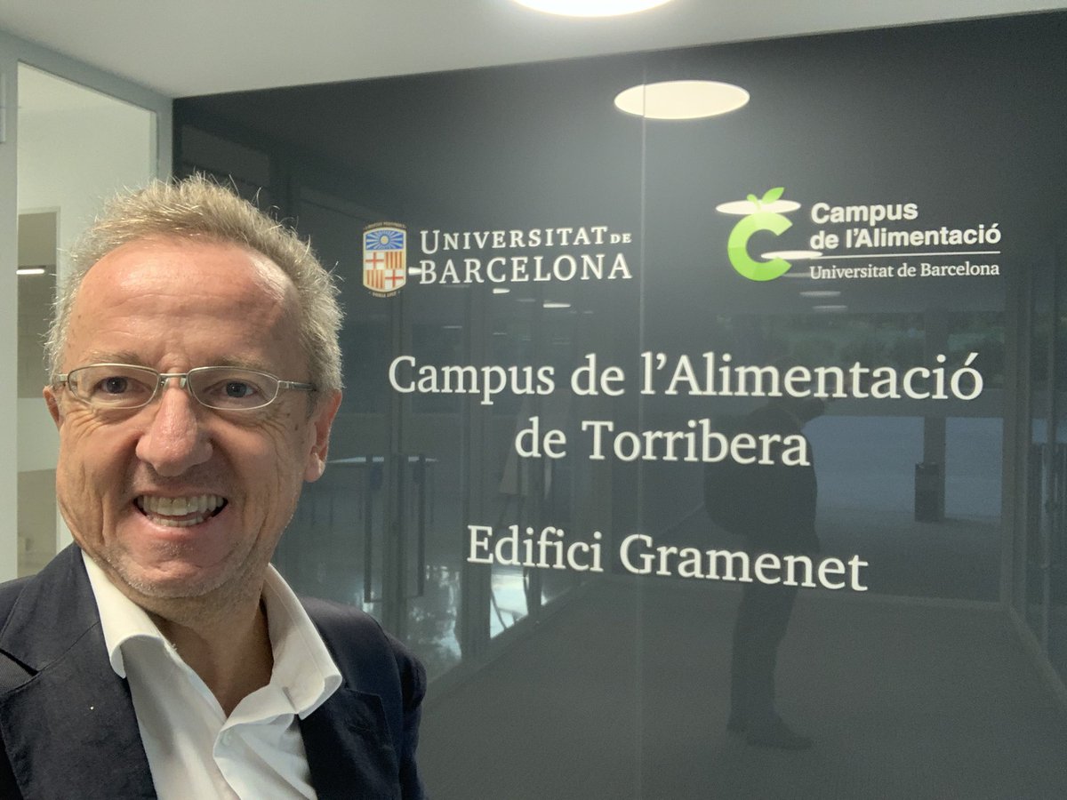 LuisMGallego's tweet photo. Empezamos !!!!!!
#JornadasAnaliza
#Universidad #Barcelona , #Campus de #Toribera
#NoParamosDeAprender
#AnalizaCalidad https://t.co/Z1uE4Kf8Uy