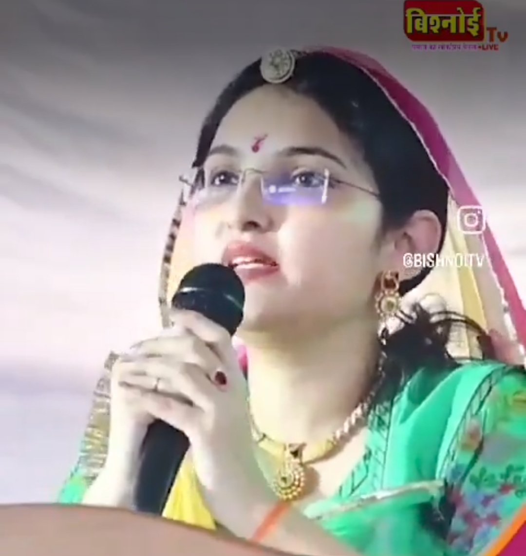 मैने इनका एक भाषण सुना था ऐसे लगा कोई बहुत दिल से बोल रहा है ...लेकिन सच में जिंदगी यहीं है फिर भी हम लोग समझ नही पाते ... व्यक्तित्व ऐसा होना चाहिए आप कम समय रहो लेकिन जब तक हो आप सभी के दिलों में जगह बनाएं ..बहुत दु:खद कोटि कोटि नमन  वैसे तो यह प्राकृतिक मृत्यु नहीं एक जोरदार