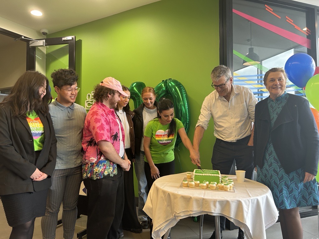 The Alfred (@alfredhealth) on Twitter photo Thanks to our special guests Federal Member for Macnamara <a href="/joshburnsmp/">Josh Burns</a> and Federal Member for Goldstein <a href="/zdaniel/">Zoe Daniel MP (she/her)</a> for joining us in celebrating the 10 year anniversary of our early psychosis program <a href="/headspace_aus/">headspace</a> in Bentleigh! Thanks to our special guests Federal Member for Macnamara <a href="/joshburnsmp/">Josh Burns</a> and Federal Member for Goldstein <a href="/zdaniel/">Zoe Daniel MP (she/her)</a> for joining us in celebrating the 10 year anniversary of our early psychosis program <a href="/headspace_aus/">headspace</a> in Bentleigh!