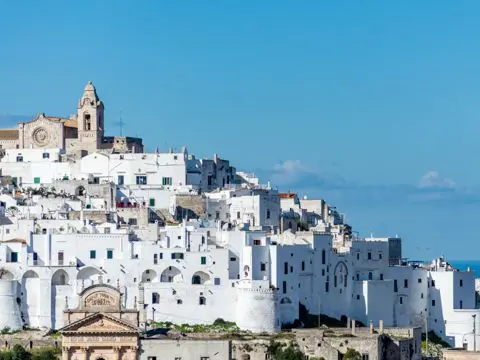archistar1's tweet photo. La Citta Bianca Ostuni
Puglia
#refuso ๐ https://t.co/HcFzpAryHe