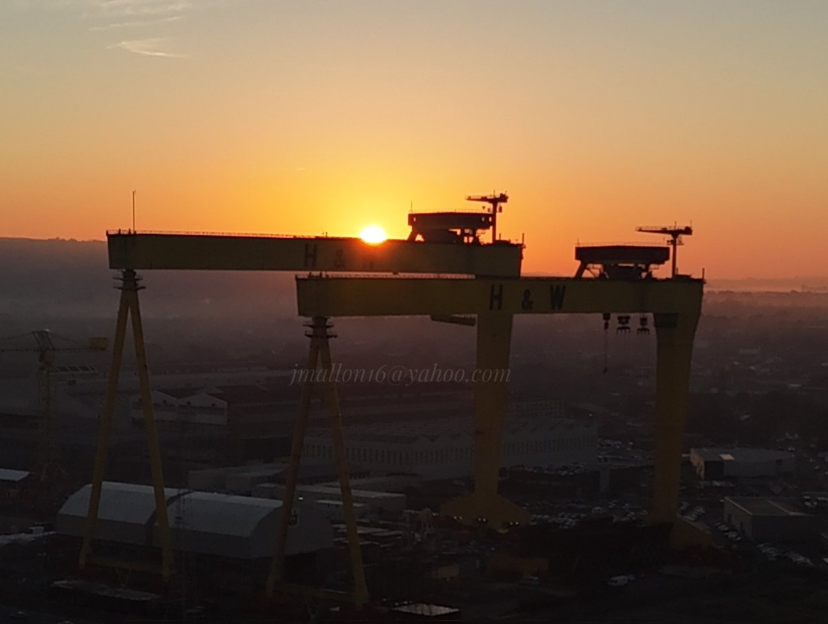 jmallon16's tweet photo. Sunrise @HarlandWolffplc @angie_weather @PetraEllisMedia @bbcniweather @frank_broadcast @herobelfast @love_belfast @belfastcc @BelfastLive @barrabest @DiscoverIreland @DiscoverNI @TitanicBelfast @bigdatabelfast @BelfastBikes #Belfast #Belfastdocks #sunrise #Belfastlandmarks https://t.co/UpJ2VgyBqF
