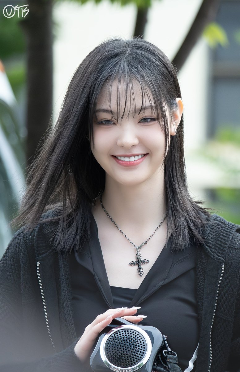 240511 tripleS 미니팬미팅

#tripleS #트리플에스 #トリプルS
#トリプルエス #トエス
#ASSEMBLE24 #Girls_Never_Die
#린 #Lynn #リン #川上凜