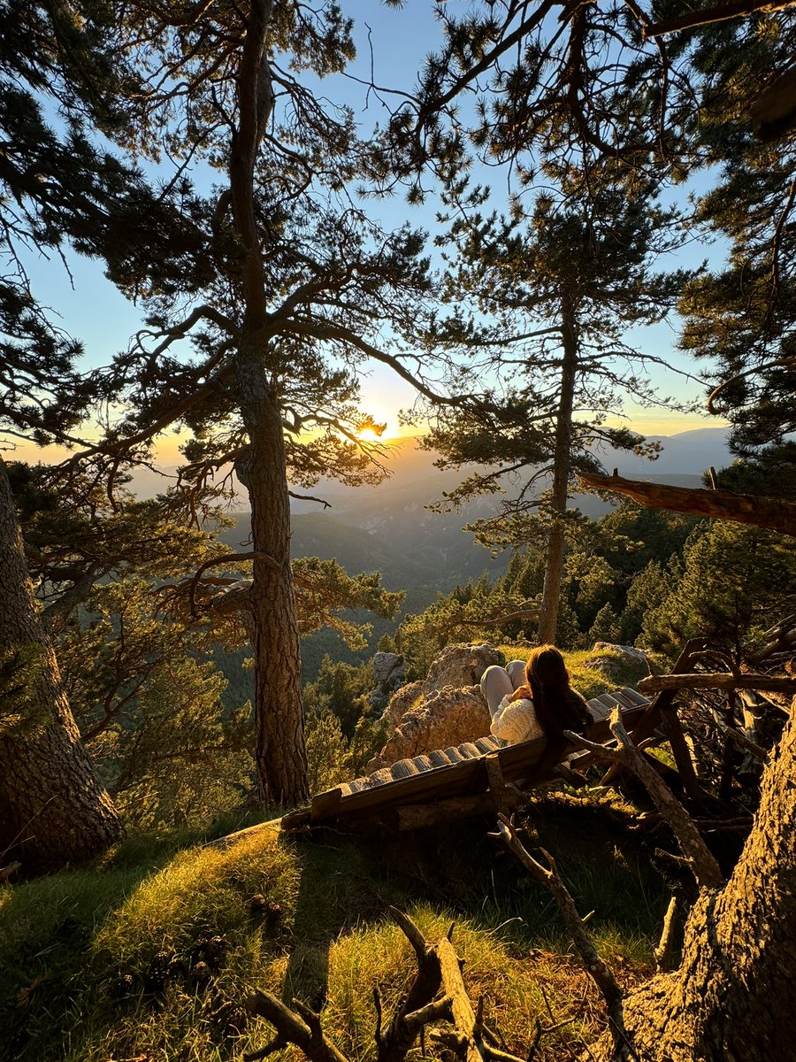 uriiilife's tweet photo. ☺️🏔️🦦 https://t.co/IhDRsxziRs