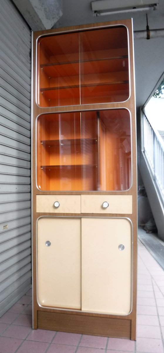 ネットショップに商品を3点掲載しました。
amastore.base.shop

当店では昭和レトロな買取も行っております
メールやLINEで画像を送り頂ければかんたんに査定致します！
近郊なら内容により出張買取も対応しております
#昭和レトロ
#古道具
#キャビネット
#下北沢
#北欧
#レトロ食器棚