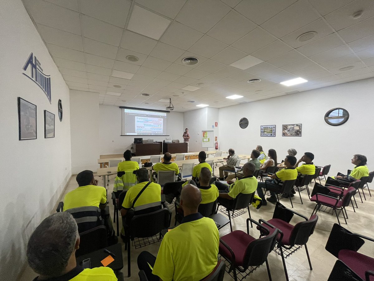 Inmersos en la 10ª Semana Internacional de la Seguridad y Salud laboral del grupo <a href="/Veolia/">Veolia</a>. Reforzamos el compromiso diario con la prevención de riesgos y la importancia de permanecer vigilantes, evitando el exceso de confianza que ocasiona accidentes. “12 Reglas que Salvan Vidas”