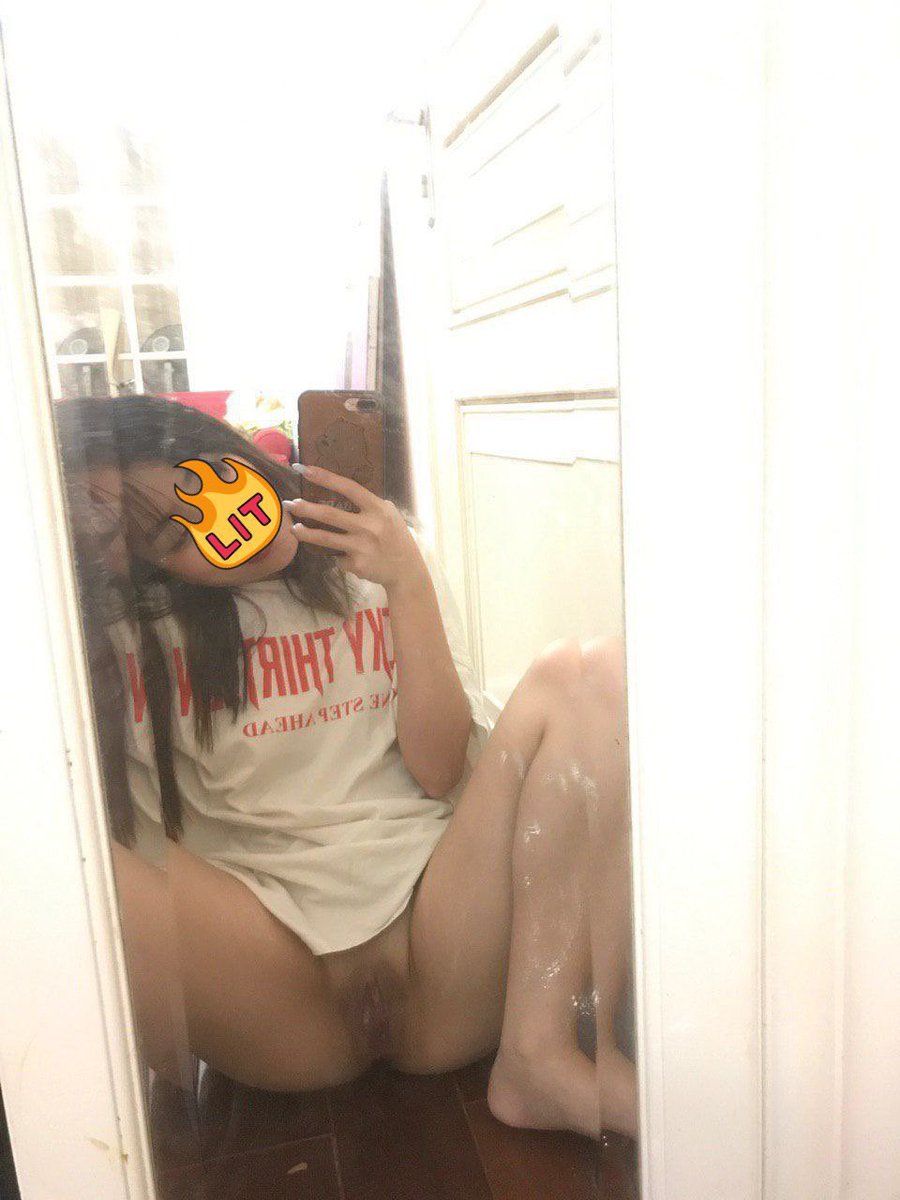 PinayAngel69's tweet photo. RETWEET this if you’re horny 💜 and if you want 2 free boobies/pussy pics in your dm's🥰 (must FOLLOW) 
dm me for menu 😈
 #dm #nsfwtwt #sexting #sellingcontent #nudes #camshow  #camgirl  #alterph  #nsfwtwt #findom  #kinky #fetish https://t.co/CHcZIcZ1fP
