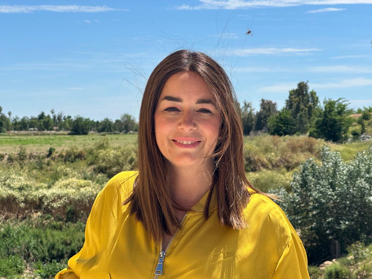 Abatidos y desolados, así nos dejas María. 

Tú sonrisa, alegría, bondad y compañerismo siempre estarán en nuestro recuerdo. 

Nuestro especial abrazo a su familia y al <a href="/PPLoradelRio/">PP de Lora del Río</a>. 

Descanse en paz.