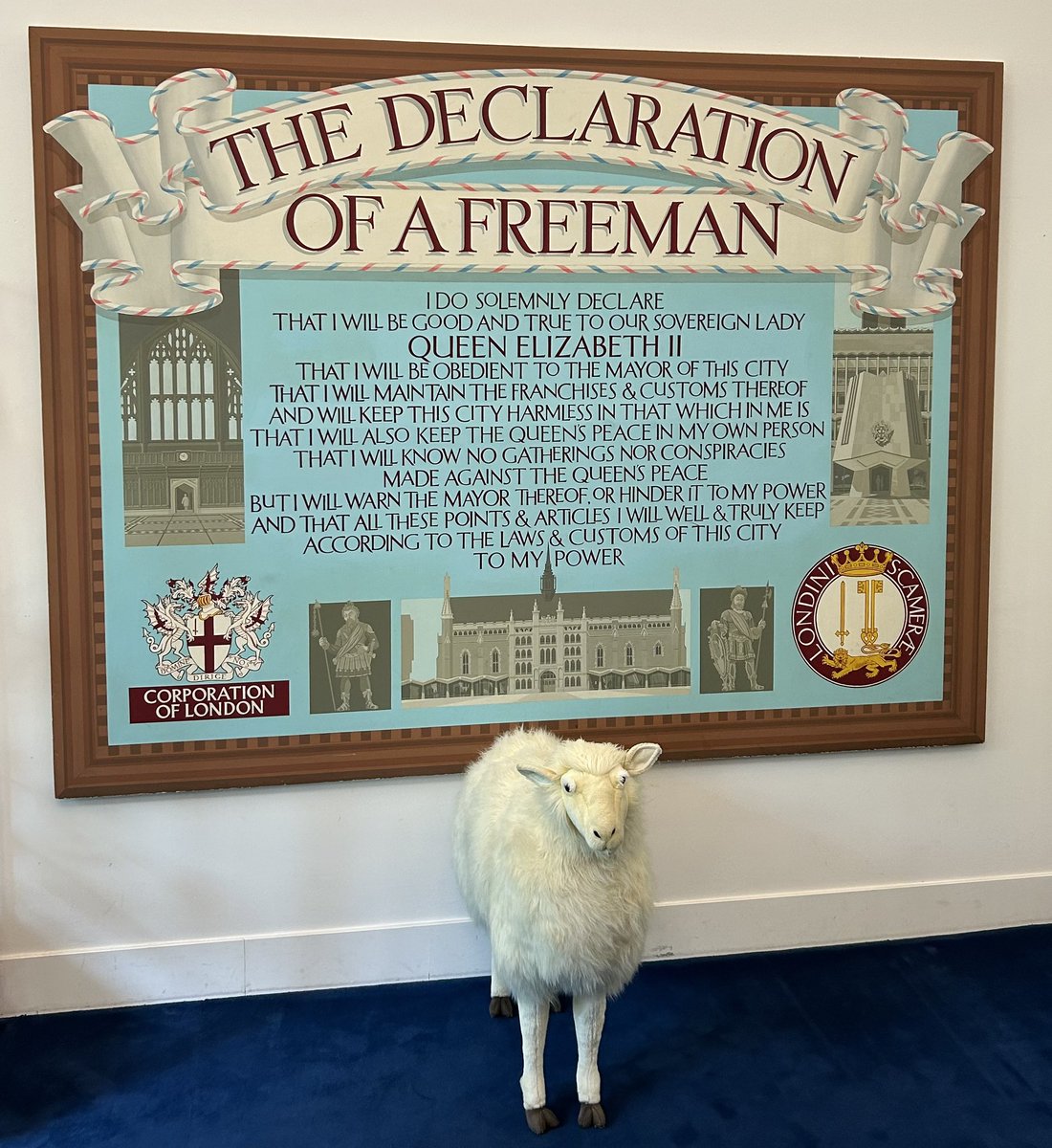 Such a great privilege yesterday to attend the ceremony that bestowed the Freedom of The City of London on Mr David McCorkell KStJ, His Majesty’s Lord-Lieutenant <a href="/ALieutenancy/">Antrim Lieutenancy ☘️</a> and the Knight Commander for the Commandery of Ards/St John Northern Ireland.
Congratulations Sir!