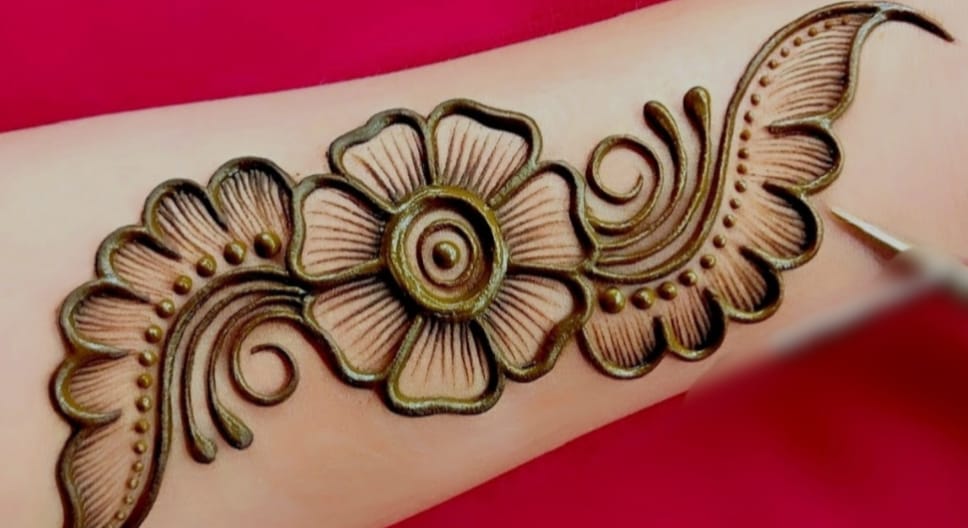 NehaYadav119759's tweet photo. #besic mehndi#mehendi
#mehendidesign #mehendinight #hennatattoos #bridalmehndi #arabicmehndi #mehandi #mehandidesign #mehndiart #mehndiartist #swaleha_dpz💗💞😍 https://t.co/SBWUjHL8bI