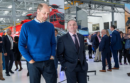 Inauguration of the new Airbus Helicopters facility at #londonoxfordairport blueskynews.aero/issue-764/Roya…