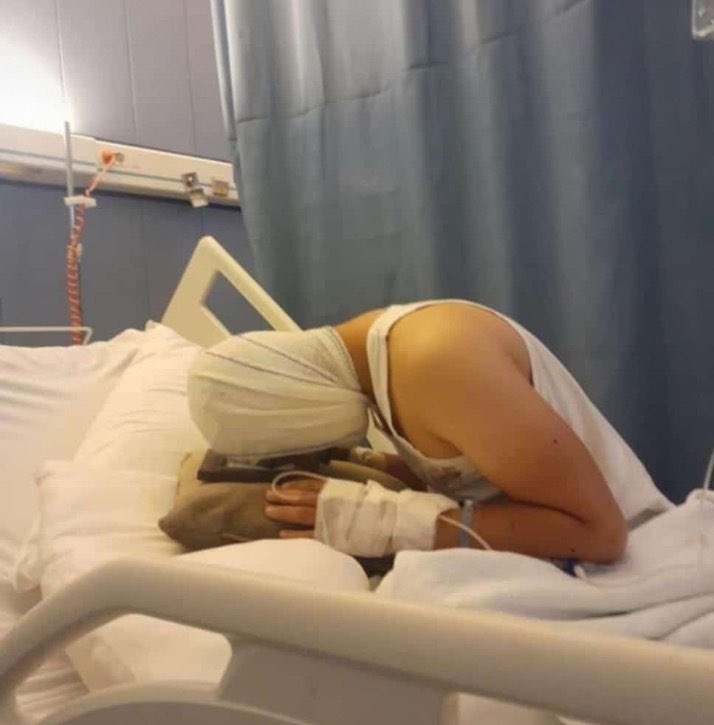 السّلام على الكفوفِ التّي توضّأتْ بدمِ الجِراحات

#اجرام_الصهيوني_بلا_حدود 
#لبنان_الصمود 
#الضاحية_الجنوبية