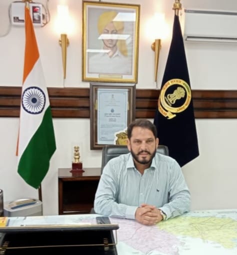 -ਹੁਣ 31 ਅਕਤੂਬਰ ਤੱਕ ਬਣਾਈਆਂ ਜਾ ਸਕਦੀਆਂ ਹਨ ਸ਼੍ਰੋਮਣੀ ਕਮੇਟੀ ਦੀਆਂ ਵੋਟਾਂ : ਜ਼ਿਲ੍ਹਾ ਚੋਣ ਅਫ਼ਸਰ 

-ਸ਼੍ਰੋਮਣੀ ਕਮੇਟੀ ਚੋਣਾਂ ਲਈ ਵੋਟਰ ਸੂਚੀ ਦੀ ਤਿਆਰੀ ਦਾ ਸੋਧਿਆ ਸ਼ਡਿਊਲ ਜਾਰੀ