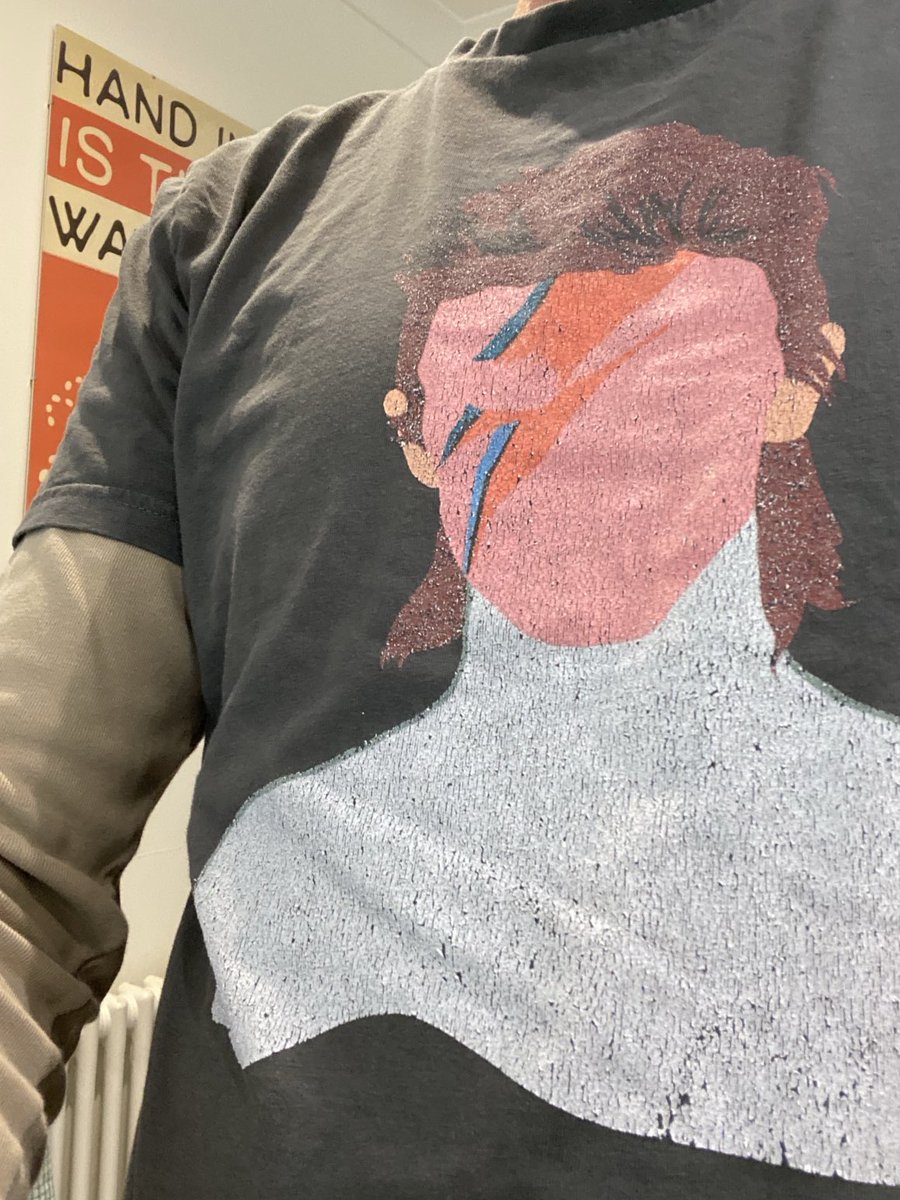 ⁦<a href="/BBC6Music/">BBC Radio 6 Music</a>⁩ How about playing Let me Sleep Beside You? Or Drive in Saturday? #Tshirtday #Bowie #AladdinSane