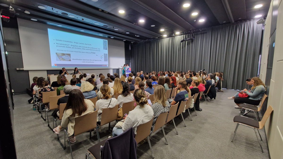 AngeLina tweet media