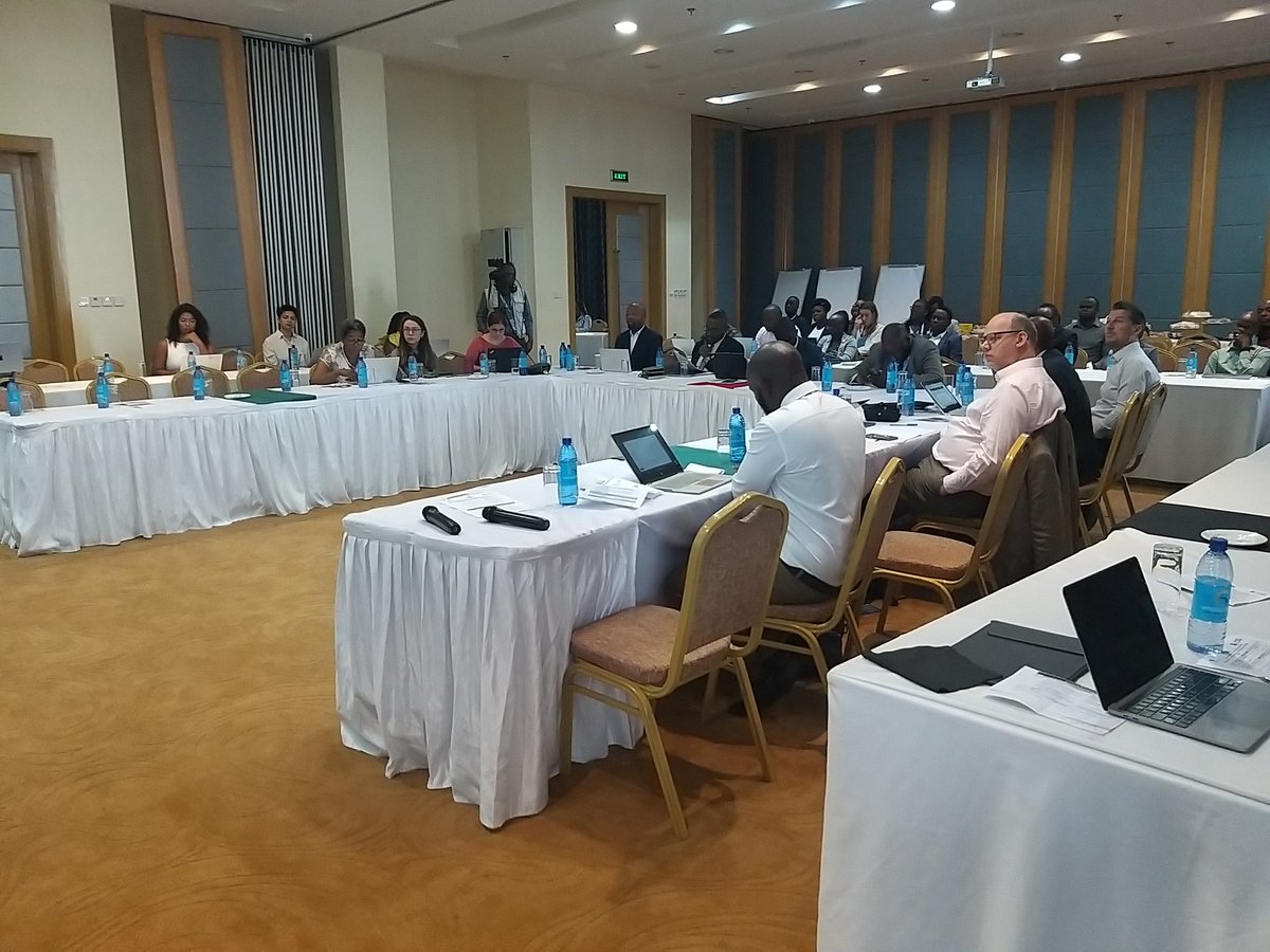 Welcome to day 2 of the HEPU international Annual Extraordinary Think Tank meeting. Delegates have taken their seats ready to go through today's presentations.

#thinktank
#hepu