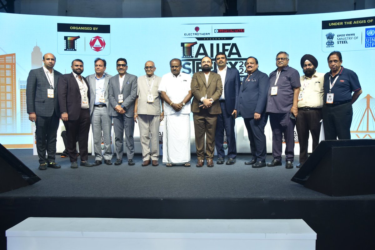 hd_kumaraswamy's tweet photo. Attended the 36th National Conference on ‘Green Revolution in Steel - Sustainable Innovations,’ Goregaon, Mumbai, along with Shri Yogesh Madhani, President #AIIFA, Shri Balasubramanian Prabhakaran, MD Llyods Metals, Shri Shaliesh Bhandari, Shri Kamal Agarwal, and other industry leaders.
The steel industry is pivotal to India’s economic growth, serving as the backbone of our infrastructure, construction, and manufacturing sectors. Its contributions to job creation and regional development are unparalleled, driving India's prosperity.
Under Hon'ble PM Shri @narendramodi’s leadership, India is aiming to achieve a steel capacity of 300 MT by 2030 while aligning with the Net Zero target for 2070.