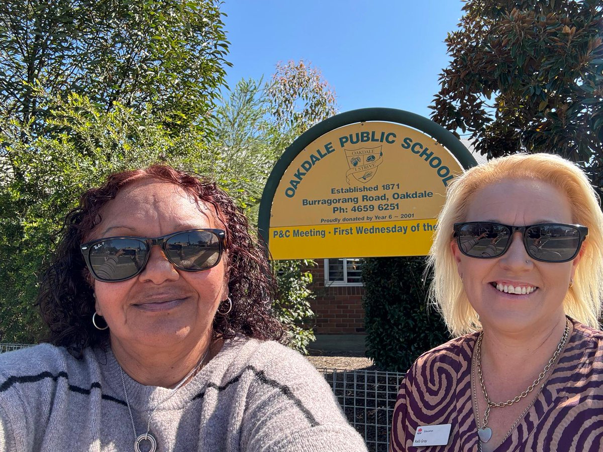 This week Lyn and Kelly are visiting #OakdalePublicSchool having a yarn about #Storylines and other programs that they use in the school to help and support their students.