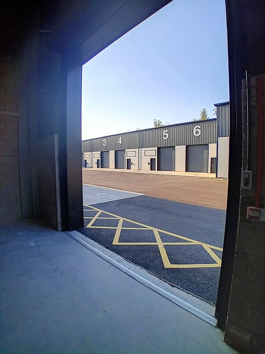 Beautiful morning for back to back viewings at St Helens' latest industrial development, Canal Bank Business Park. 16 units from 1250 - 3500 sq ft. Contact <a href="/BEGroup_UK/">BE Group</a> for a viewing! #warehousespace #tolet