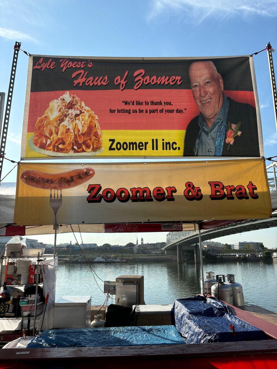 John Kelly 🕳️🐇 tweet media