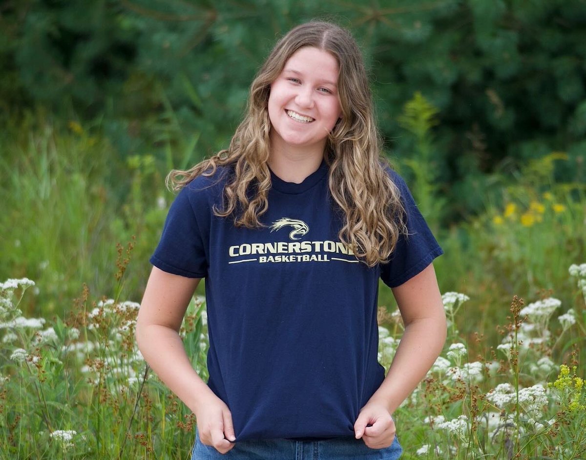 KaleighSwiger32's tweet photo. 100% Committed!! Go Golden Eagles!! 🦅💙💛🦅 https://t.co/xdq1EjtixC