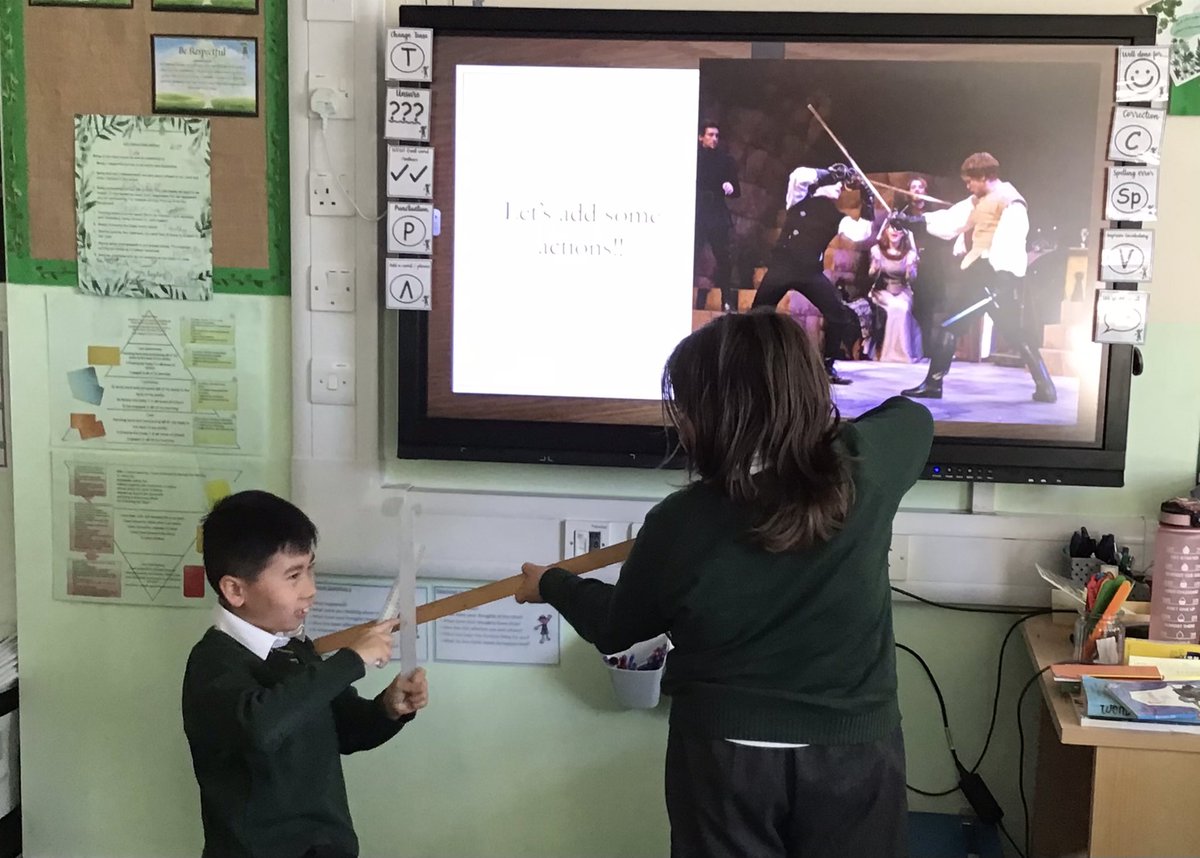 Y6Oaky's tweet photo. @Oakwood_Avenue during English this week, the children had great fun coming up with the worst insults that Shakespeare may have used.#oaky English https://t.co/fhUKRrbM6i