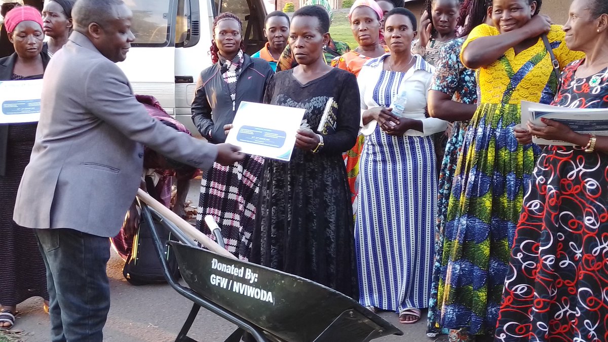 Ntulume Village Women Development Association (@nviwoda) on Twitter photo Empowering grass women since 1987,<a href="/nviwoda/">Ntulume Village Women Development Association</a> with support from <a href="/GlobalFundWomen/">Global Fund for Women</a> Equips women farmers in Kyegonza and Maddu-Gomba-Uganda subcounties with sustainable agriculture knowledge,tools and seeds for a brighter future
#FoodSecurity
#SustainableFarming
#WomenEmpowement Empowering grass women since 1987,<a href="/nviwoda/">Ntulume Village Women Development Association</a> with support from <a href="/GlobalFundWomen/">Global Fund for Women</a> Equips women farmers in Kyegonza and Maddu-Gomba-Uganda subcounties with sustainable agriculture knowledge,tools and seeds for a brighter future
#FoodSecurity
#SustainableFarming
#WomenEmpowement