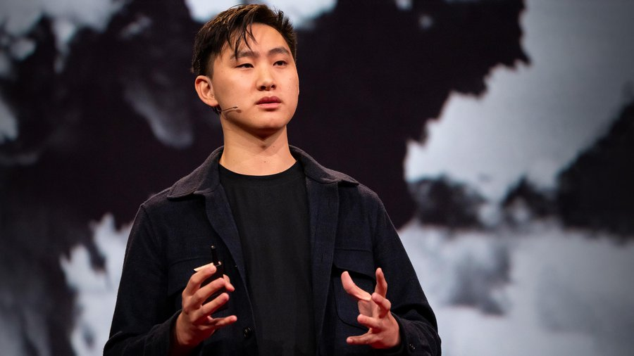 Te presento al multimillonario más joven del que nunca has oído hablar.

A los 19 años abandonó la universidad.

¿Hoy? Nvidia, Meta y el gobierno de EEUU no pueden sobrevivir sin él.

Así es como un adolescente construyó una empresa de la que depende el mundo entero: