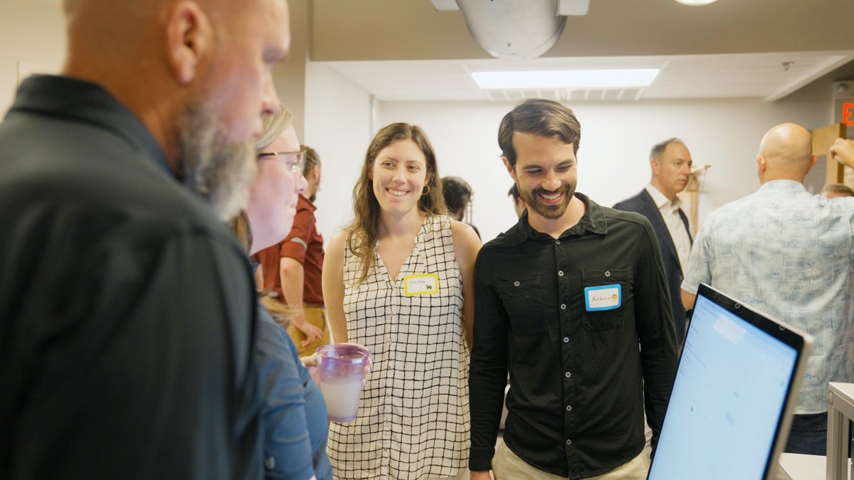 automata_tech's tweet image. Last week was epic! 🔥
We invited amazing minds, put them in front of the LINQ platform and watched amazing things happen! Thank you for the warm welcome, Boston! Contact our team if you couldn't make it to our offices last week and would like to come by for a demo.