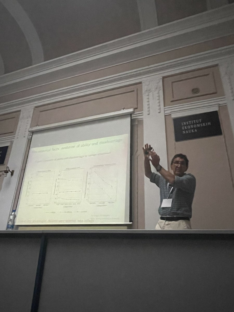 We kick off the AEC conference in Belgrade with the keynote presentation by <a href="/AndreaIchino/">Andrea Ichino</a> on “College, cognitive ability, and socioeconomic disadvantage: policy lessons from the UK in 1960-2004?” <a href="/laralebedinski/">lara lebedinski</a>  @UAntwerpEcon <a href="/IEN_Beograd/">IEN</a>