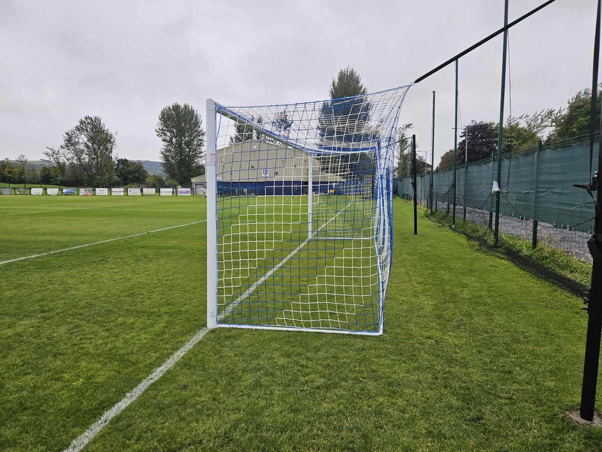 ThornAthleticFC's tweet photo. 𝙒𝙀 𝙆𝙀𝙀𝙋 𝘽𝙐𝙄𝙇𝘿𝙄𝙉𝙂 ||

We have finished the latest phase of facility works.

Installation of ball stop netting and permanent socketed goals with striped box nets. 

Dugouts fitted and pitch walkway concreted in. 

Thanks to everyone who helped with these improvements. https://t.co/5LQuBEODmX