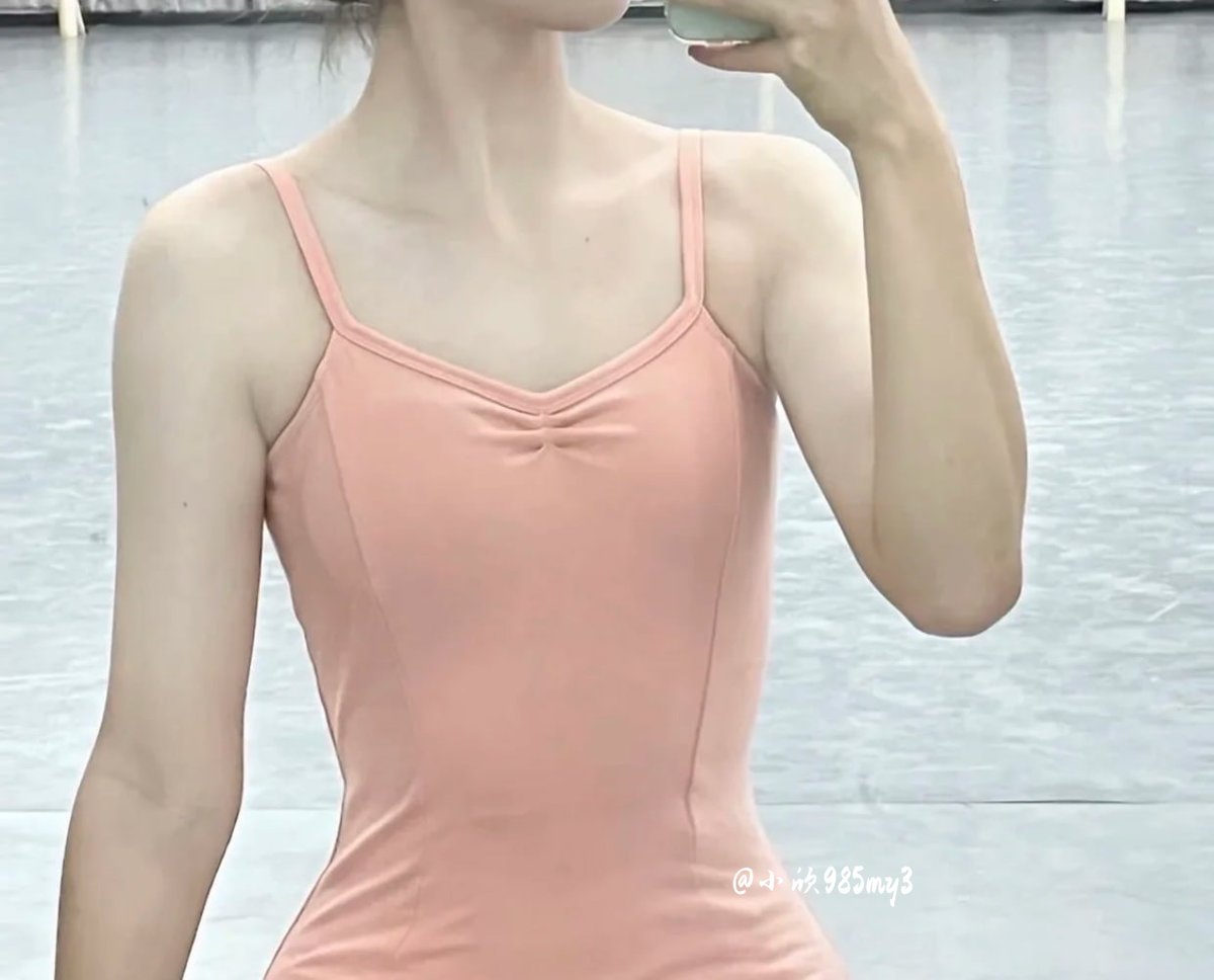 21歲沒有試過在浴缸裡做愛
什麽時候可以體驗一把？ https://t.co/oy4b5lkgI2