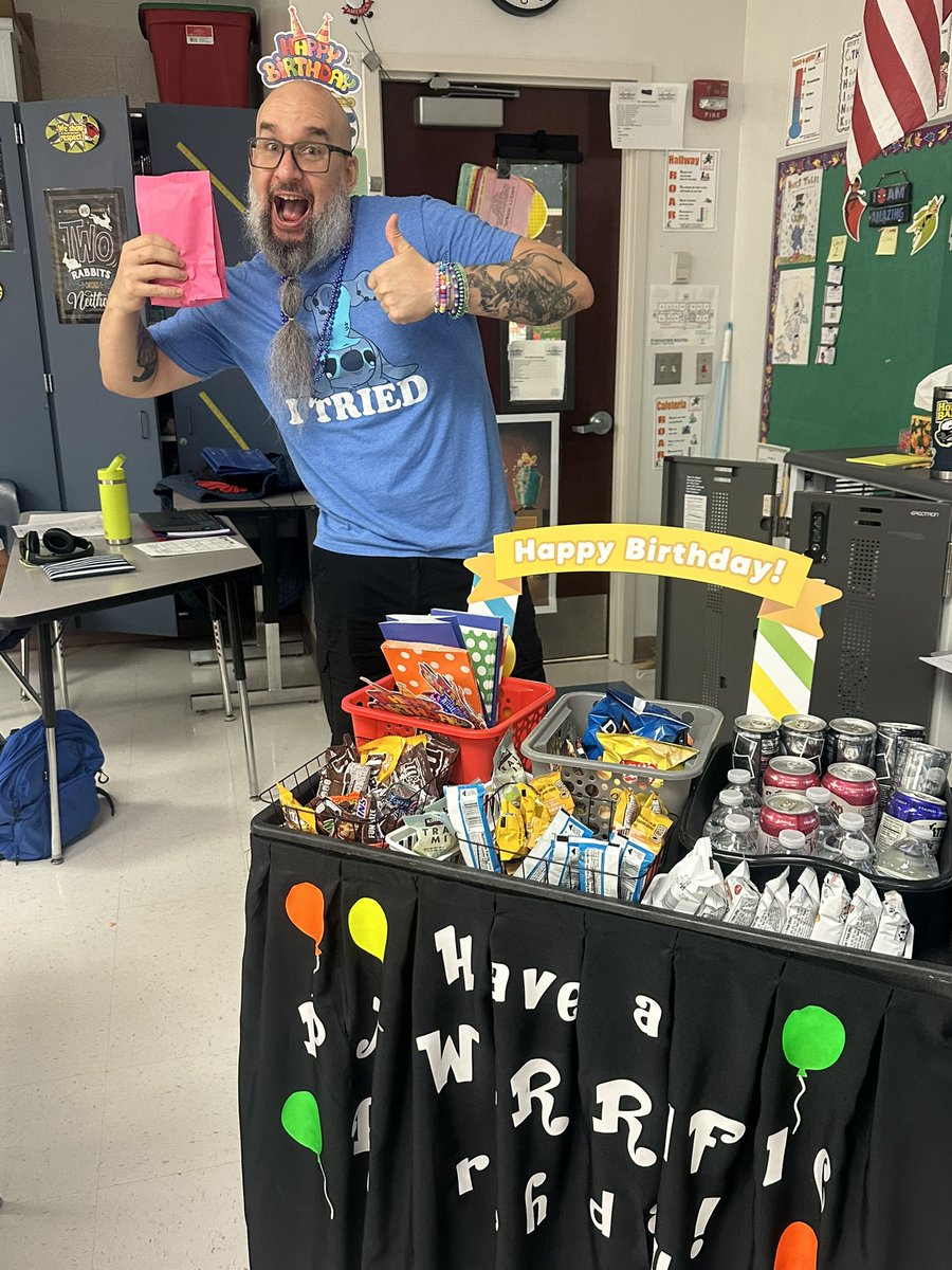 Risa Suarez tweet media