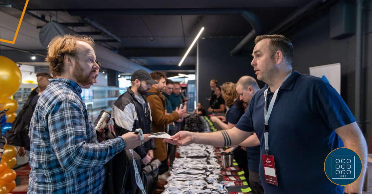Appdevcon's tweet image. 🗓️ Tickets for Appdevcon 2025 are selling fast. Get yours now! egeniq.paydro.com/appdevcon-2025 #appdevcon2025 #ticketsales
