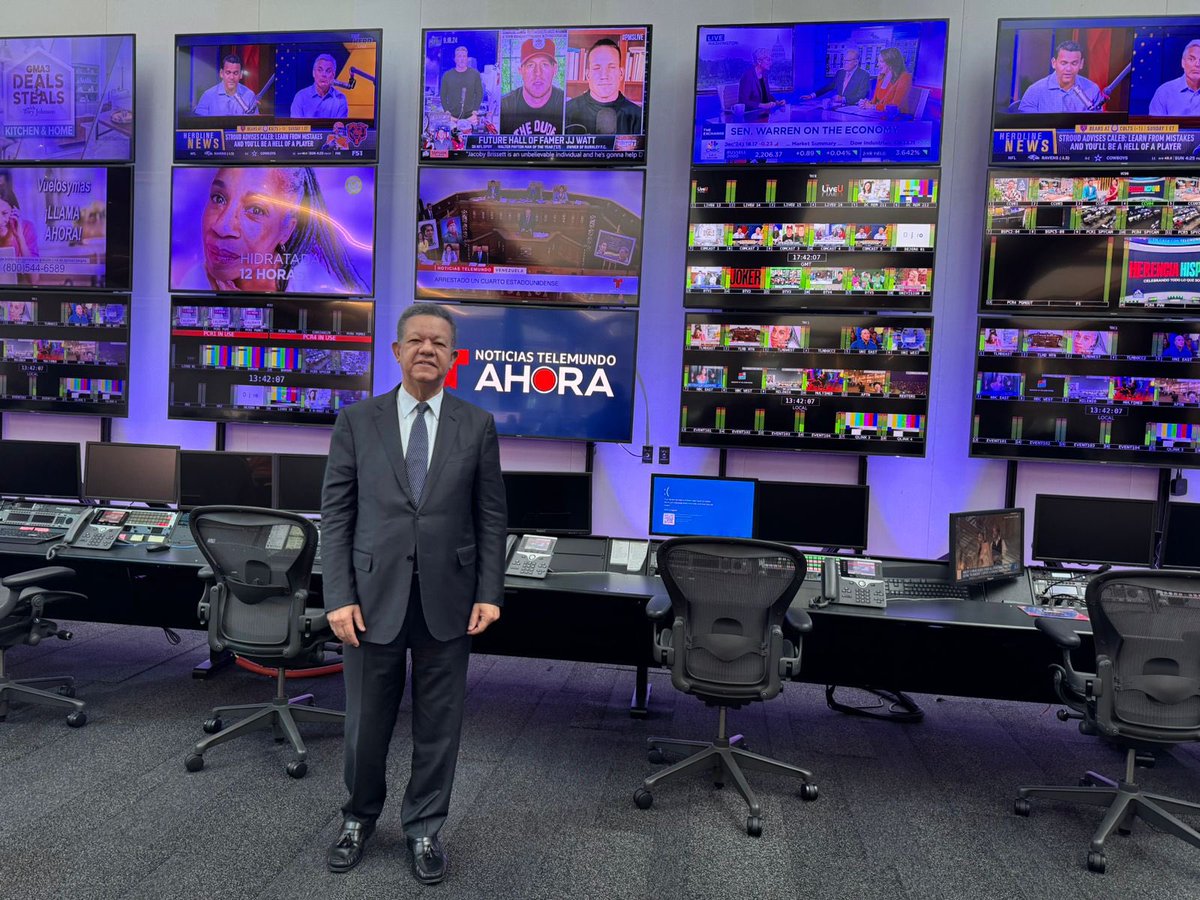 Me encuentro en Miami, Florida, participando en importantes encuentros y actividades culturales, políticas y académicas, con el objetivo de impulsar iniciativas para el desarrollo de nuestros jóvenes.

Agradezco a los ejecutivos y talentos de Telemundo por la hospitalidad y la