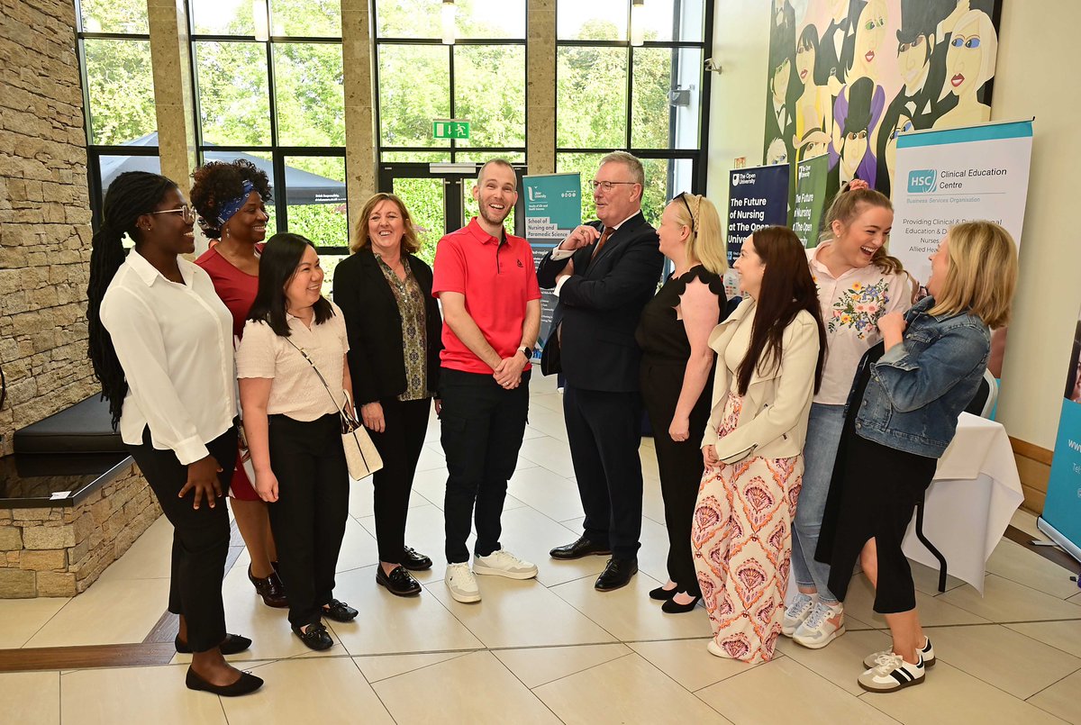 The Health Minister has published a new framework aimed at growing leadership capabilities across nursing &amp; midwifery.

At this year's #CNONIConf24, the Minister also published new Standards for Maternity Support Workers. 

▶️ health-ni.gov.uk/news/collectiv…