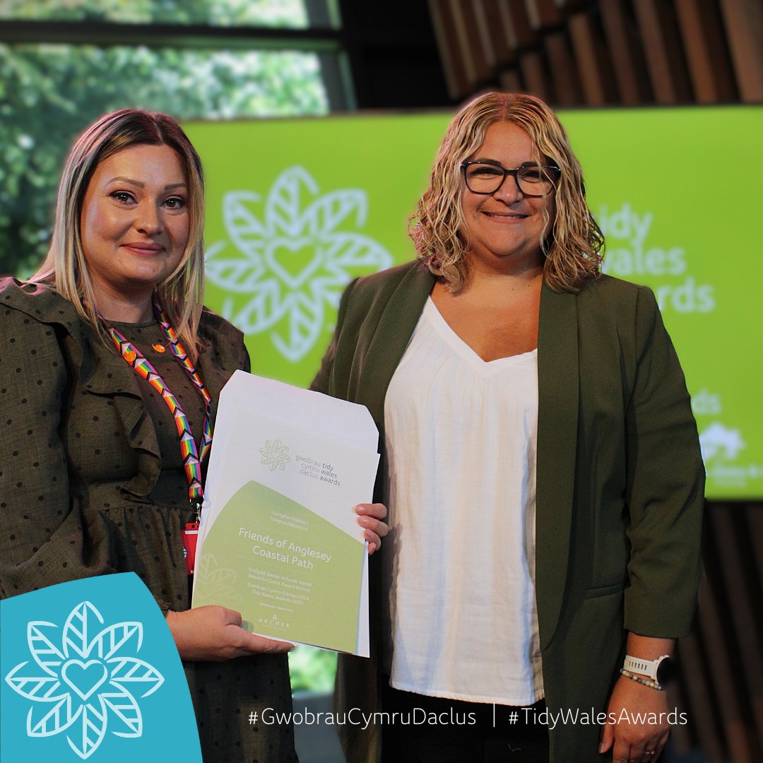 Congratulations to #TidyWalesAwards 2024 Beautiful Coast Award winners Friends of Anglesey Coast Path!🥳

Your continual hard work has shone through💙

Follow <a href="/Keep_Wales_Tidy/">Keep Wales Tidy</a> to learn more about all of this year’s winners!