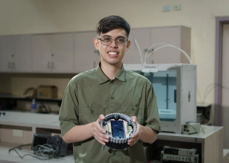 torinoracky's tweet photo. DLSU National Winner, MSU-IIT Finalists Advance to Dyson Awards Global Round https://t.co/3OIPJOmMfA https://t.co/ZQu3oPUXFb