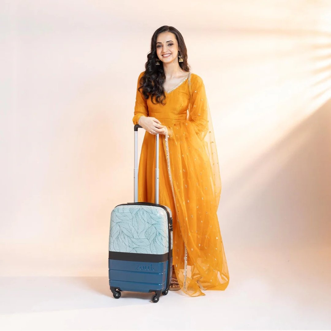 Sanaya Irani Daily tweet media