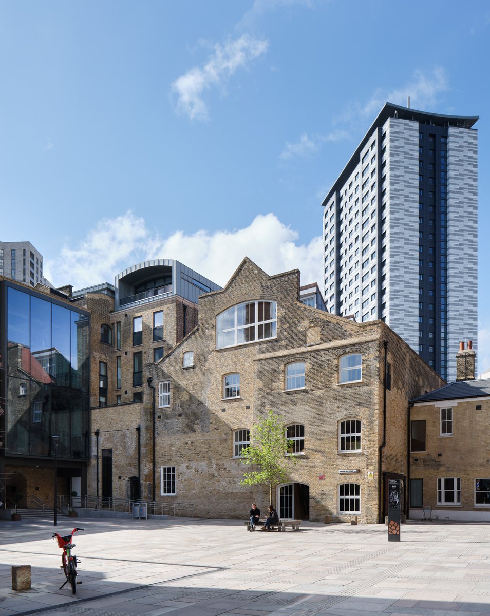 RamQuarter's tweet image. Did you spot us on your TV screens this week? Tuesday's episode of E4's @CelebsGoDating - featuring Made in Chelsea's Tristan Phipps - was filmed at Ram Quarter. Watch it with @Channel4 @E4Tweets 📺