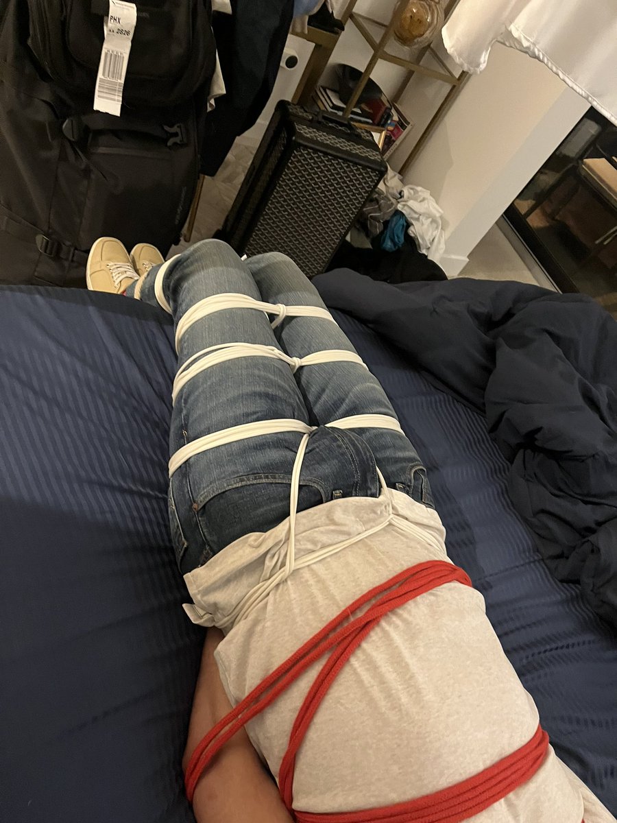 Notsovanilla4U tweet media