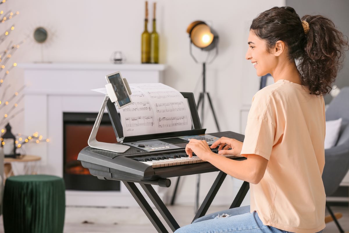 Music and Trading tweet media