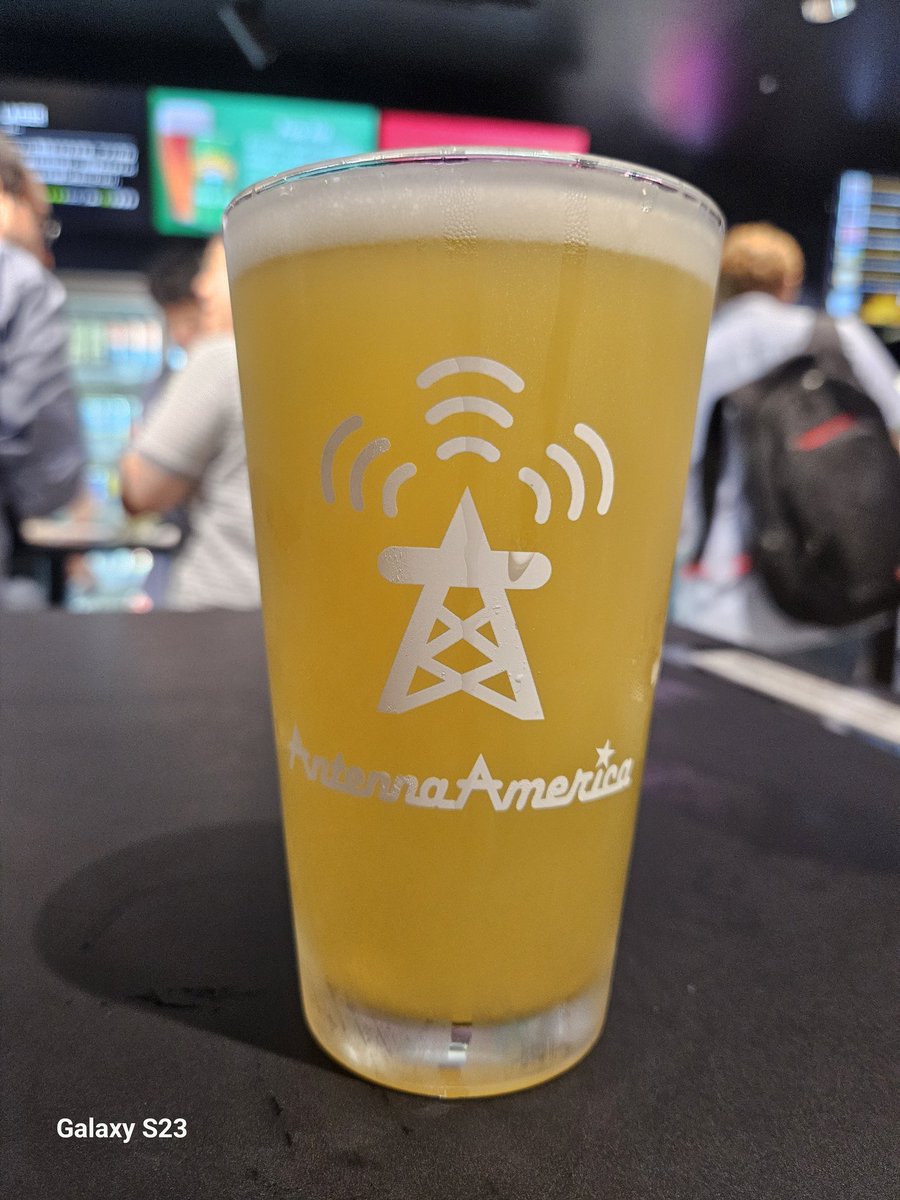 来ちゃった(´>∀<｀)ゝ

うまぁ💚ꕀ.⋆

<a href="/HeavyRiffBeer/">Heavy Riff Brewing</a> 

cosmic cowboy 🐴