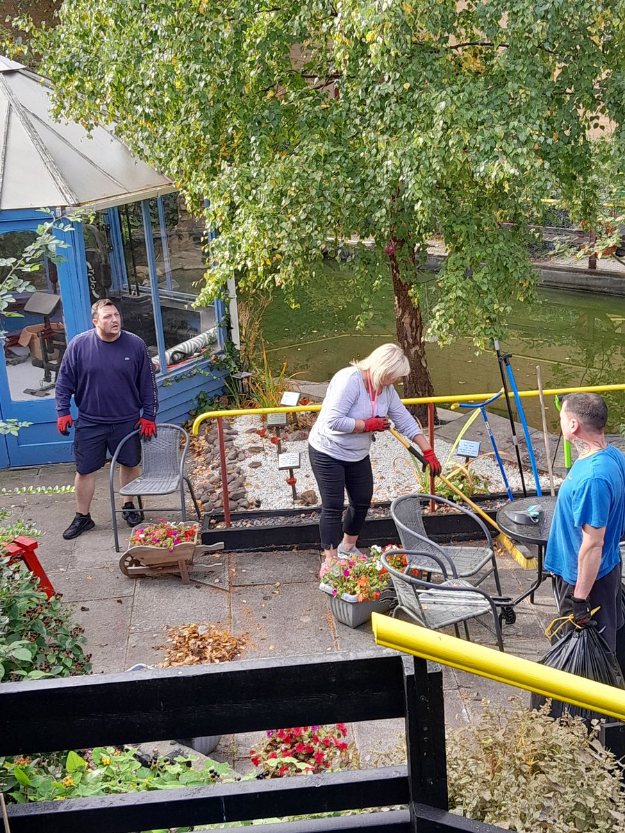 Launchpad tweet media