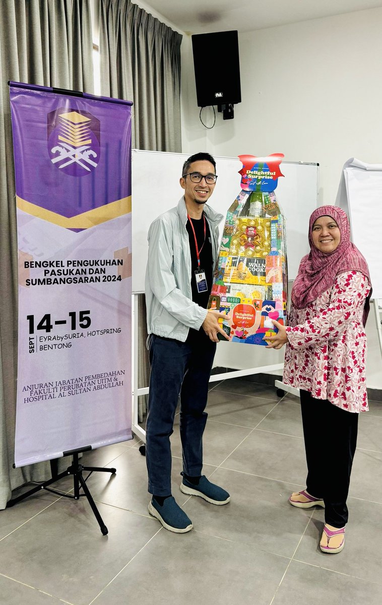 Presented the UiTM Urology Unit vision at our recent department workshop and won Best Presentation. Thank you to everyone for the support and encouragement. Excited to move forward with our vision!
<a href="/UiTMMedic/">UiTMMedic</a> <a href="/eau_yuo/">EAU Young Urologists</a> <a href="/EAUYAUrology/">EAU Young Academics</a>