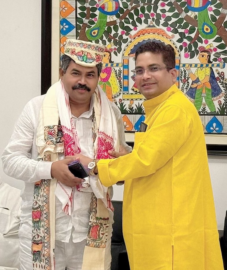incbanty's tweet photo. Welcome AICC secretary incharge Sushil Pasi ji &amp; Shahnawaz Alam ji @RahulGandhi @priyankagandhi @akhileshPdsingh @DrMadanMohanJha https://t.co/O2OXQMmwvi