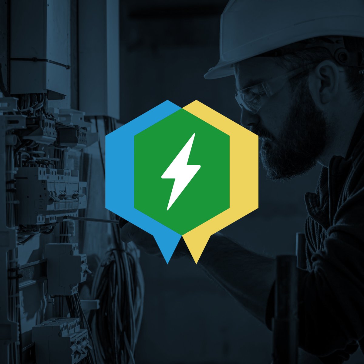 Publicom tweet media