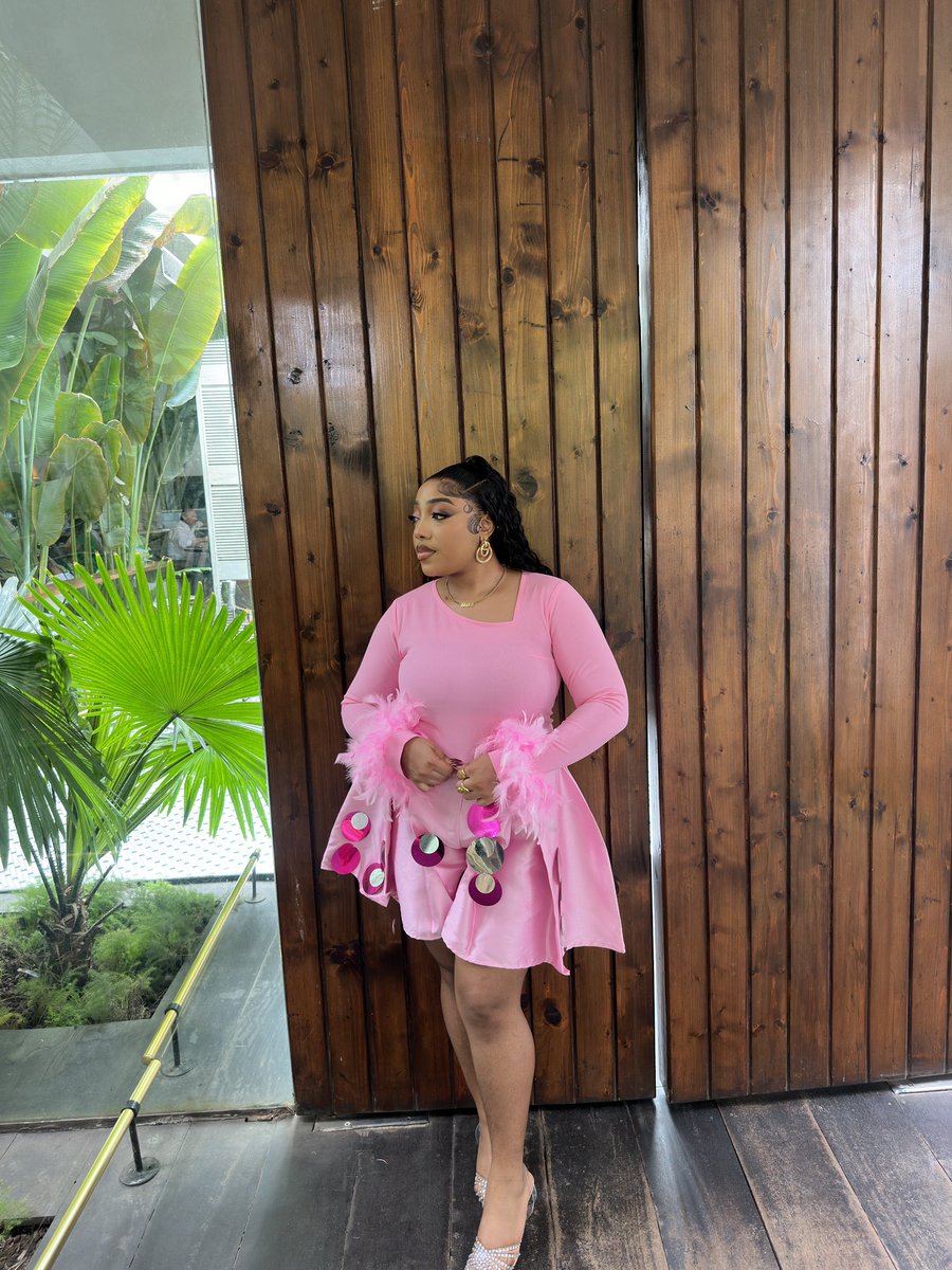 bvpha's tweet image. It’s my Birthday 🎂❤️♍️
Cheers to a new age 🫶🙏